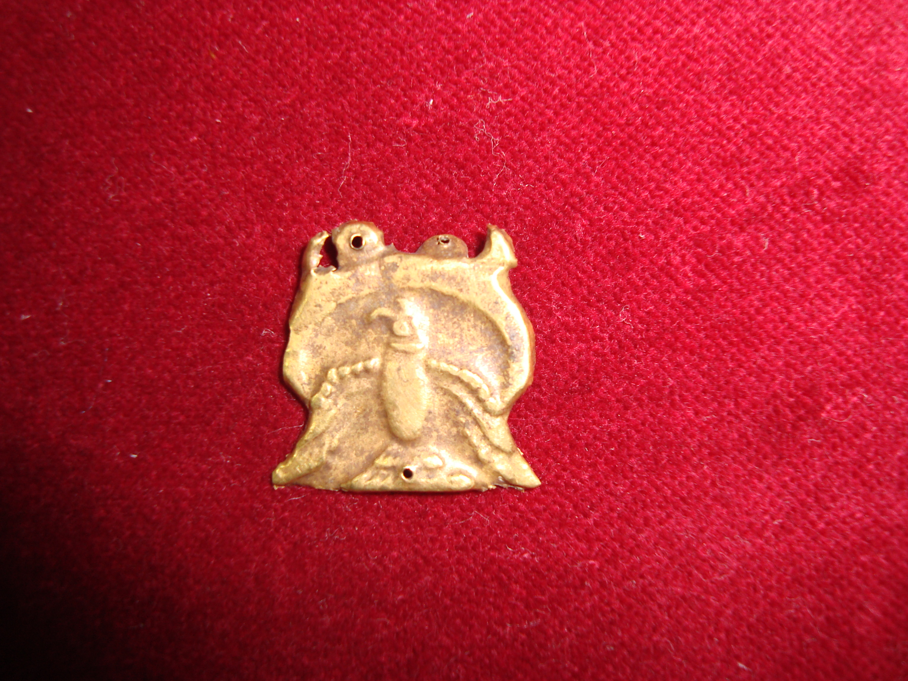 Фигурка сидящей  мифической  птицы «Самрук»  (V-III вв. до н.э.